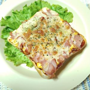 M*Pの作ってみた!投稿(コメダ風♪【たっぷり卵のピザトースト】)