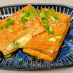 みるの作ってみた!投稿(【梅しそチーズ甘辛厚揚げ】10おつまみ♡絶妙な組み合わせ♪)