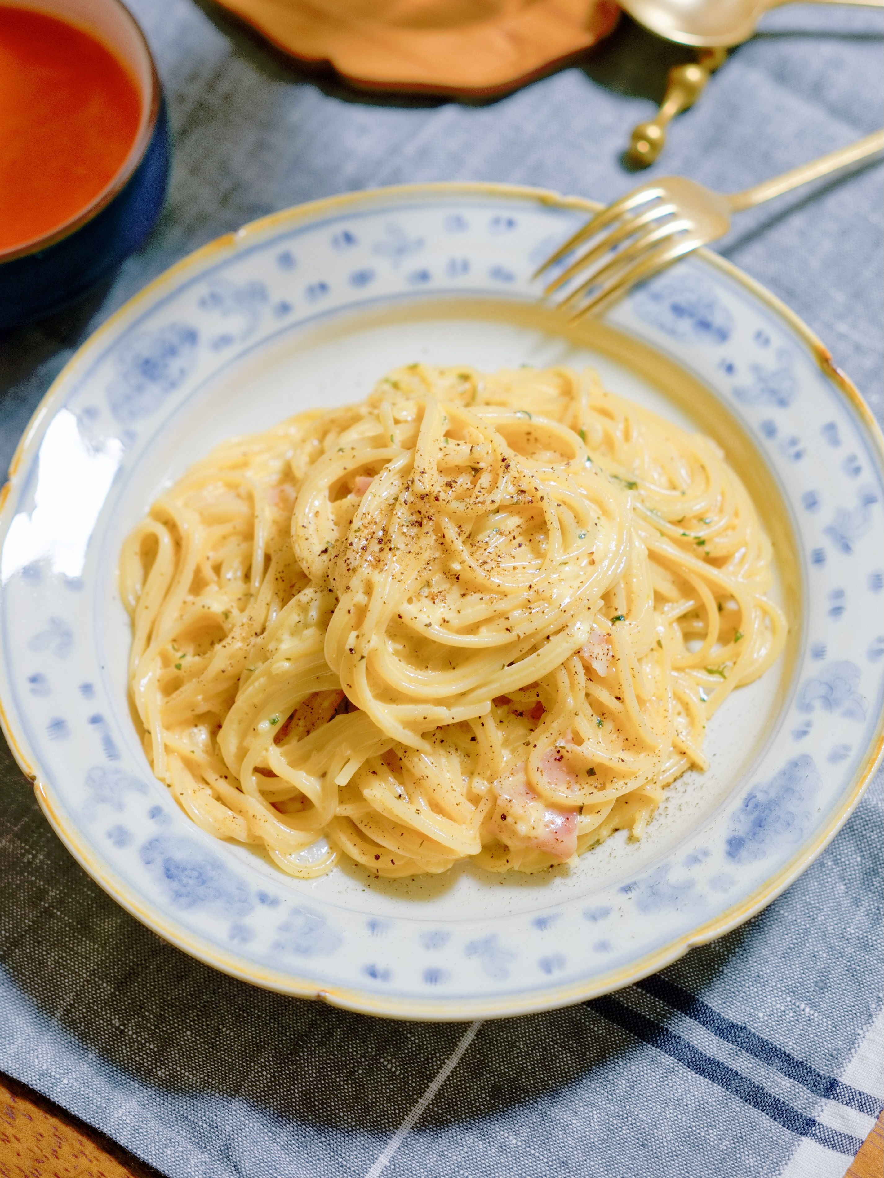 カルボナーラ・コン・パンナ | レシピサイトNadia