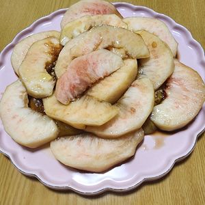 ナムディの作ってみた!投稿(【桃と焼きナスのサラダ】バルサミコ酢が合うんです。)