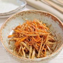【きんぴらごぼう】母の味、我が家の定番。便秘解消にもお勧め。