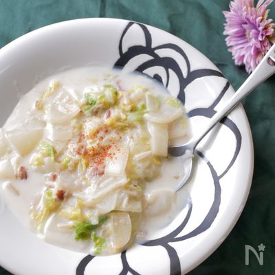 ルゥは買わなくてもok！冷蔵庫にある材料で作れるシチュー！