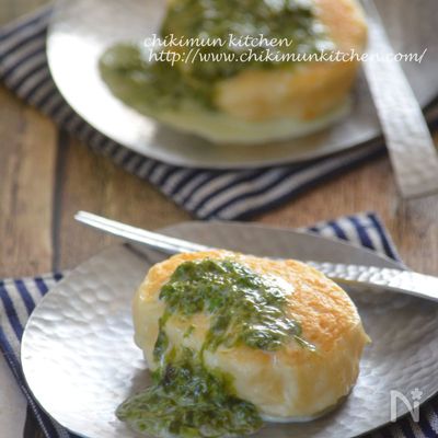 イカはんぺんバーグ　生海苔クリームソース
