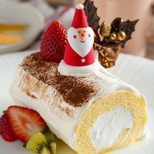 【クリスマスロールケーキ】市販のケーキで簡単！作り方のコツも