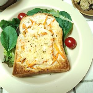 M＊Pの作ってみた!投稿(美肌や免疫アップにも！甘うま♪にんじんチーズトースト)