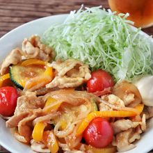 【夏野菜たっぷり生姜焼き】ご飯もお酒も楽しみたい♡