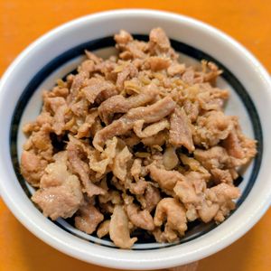 ゆきまる🐬🫧の作ってみた!投稿(おすすめ!!ご飯泥棒な我が家のやみつき常備菜『しぐれ豚』)