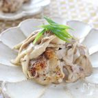 鶏もも肉とマイタケのガリバタクリーム炒め