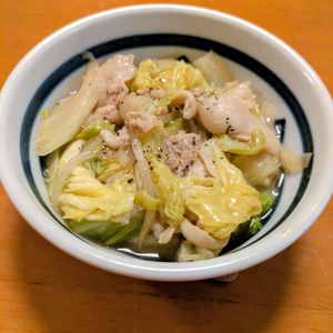 ゆきまる🐬🫧の作ってみた!投稿(春キャベツともやし《とろ～り♡中華あんかけ》)