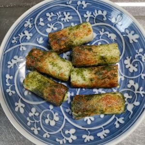 KUMIKOの作ってみた!投稿(【ちくわのチーズ磯辺焼き】間違いないおいしさ♡簡単おかず♬)