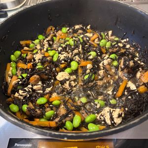 エステルの作ってみた!投稿(【豆腐とひじきの炒め煮】ご飯と合う!ほっこり和食副菜♪)