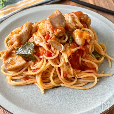 チーズとろ〜り♡『バジトマチキンパスタ』レストランの味！