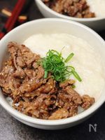スタミナ満点！【牛とろろ丼】