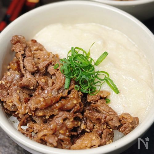 スタミナ満点!【牛とろろ丼】