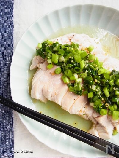 鶏むね肉使用 ねぎだくだれのレンジ蒸し鶏 By 庭乃桃 レシピサイト Nadia ナディア プロの料理家のおいしいレシピ 鶏むね肉使用 ねぎだくだれのレンジ蒸し鶏 By 庭乃桃 レシピサイト Nadia ナディア プロの料理家のおいしいレシピ