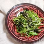 減らない水菜はこう！「水菜とワカメの無限ナムル」