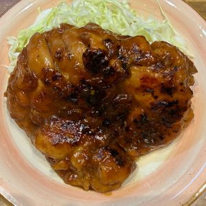 くだもの大好き🧡の作ってみた!投稿(【鶏肉で最強のご飯泥棒🍚】鶏肉の生姜焼き)