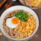 【月見たぬき蕎麦】レンジで簡単半熟卵と、安定の蕎麦つゆで♪