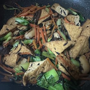 856908の作ってみた!投稿(【小松菜とひじきの炒り厚揚げ】体が喜ぶ和風おかず♡)