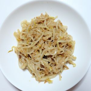 ふうかの作ってみた!投稿(【ピリ辛もやしの旨ナムル】お店の味♬︎食材1つ旨レシピ♡)