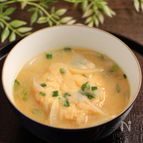 玉ねぎとがんものお味噌汁