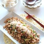 鶏ひき肉ときゅうりのさっぱり甘酢炒め