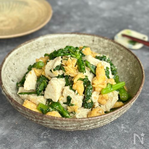 春菊と炒り卵と豆腐のごま味噌あえ【ふんわり春の香り♪】