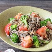 ツナとトマトのサラダ蕎麦