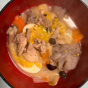 チョビの助の作ってみた!投稿(【鶏もも肉で天才的に旨い！参鶏湯風スープ】旨みが凝縮！！)