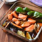 【鮭となすの焼き浸し】つゆが染みておいしい！作り置きにも◎