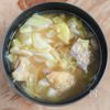 ひと手間でコク旨!鶏肉とキャベツのみそ汁
