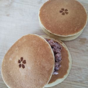 わたじゅんの作ってみた!投稿(米粉で作る☆簡単もっちりどら焼き。)