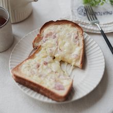オニオンベーコントースト。