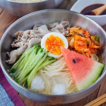 さっぱり辛旨！韓国冷麺風豚しゃぶそうめん