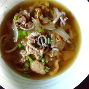 チョロリスの作ってみた!投稿(【肉うどん・肉そば】甘辛いお肉が美味しい!年越しに♡)