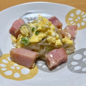 キャピタンの作ってみた!投稿(もやしとベーコンのネギたま中華炒め＊節約満腹おかず＊)