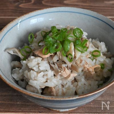 調味料は白だしだけ！食材3つ！簡単ツナと舞茸の炊き込みごはん