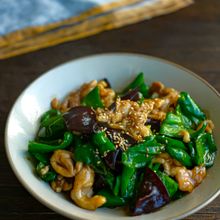 ピーマンときくらげと鶏肉のオイスター炒め・お弁当にもおすすめ