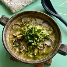 意外な組み合わせ！しじみの雑炊バジル風味