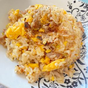 すみれの作ってみた!投稿(【ねぎ塩豚カルビ炒飯】食材3つ☆男子が喜ぶ!)