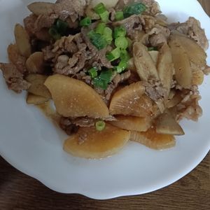 ぽぽペの作ってみた!投稿(10分で完成！【豚こま肉と大根の甘辛照り炒め】時短で味染み♩)