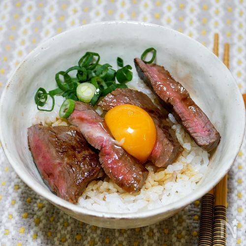 ちょこっと和風ステーキ丼