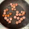 5分で完成《大豆とウインナー♡BBQ炒め》の工程1