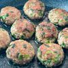 ワンパン完結♪全部混ぜて焼くだけ◎【餃子風つくね】の工程2
