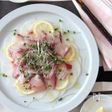 ブリのレモン〆と大根のカルパッチョ。