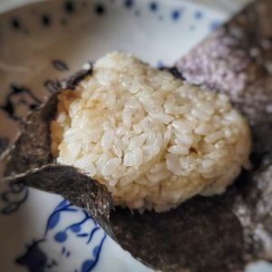 azupoの作ってみた!投稿(【コンビニ風和風ツナマヨおにぎり】完全再現！)