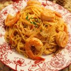 プリッと濃厚！えびのトマトチーズパスタ