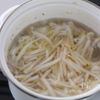 体に優しくて美味しい、寒い日はこれ！【鶏だしクッパ】の工程2
