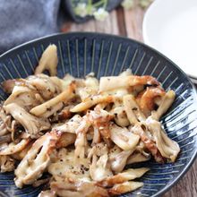 きのこ嫌いも食べられる⁈ ちくわと舞茸のキンピラチーズ♡