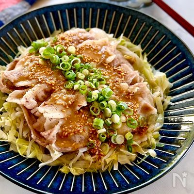 【豚ばら肉ともやしキャベツのレンジ蒸し】調理も味付けも簡単♪
